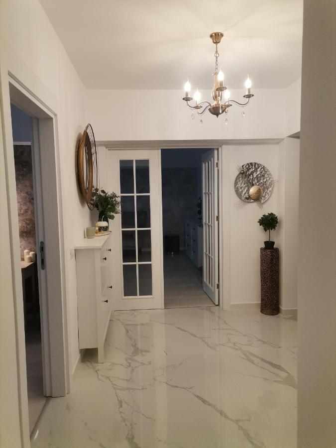 Apartament Unirii Apartment Bucharest Exterior photo